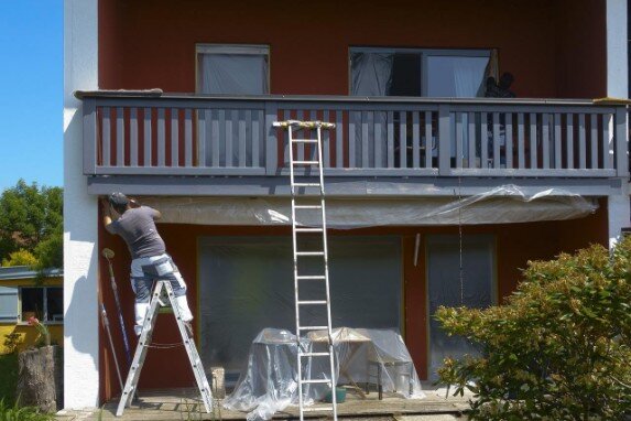 Rénovation de façade peintre extérieur devis Cézac Gironde