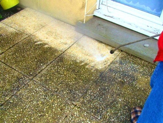 Nettoyage de terrasse haute pression Cézac 33620 Gironde
